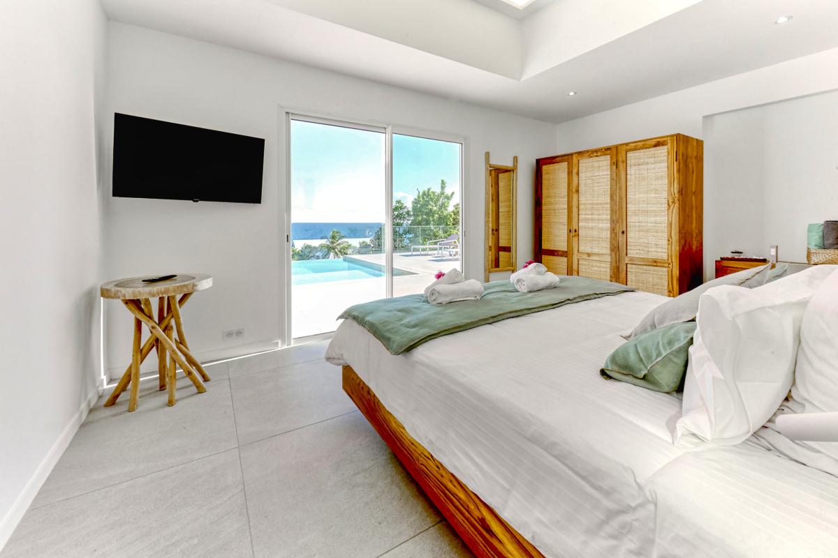 20.Location villa de luxe piscine vue mer Ste Anne Guadeloupe_Suite 1